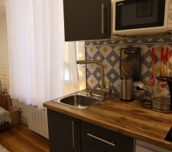 Loft Mini Апартаменты для 2 взрослых (2+1) двуспальная кровать и диван в Loft&Home Apartments