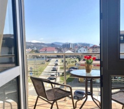 Апартаменты   4 местные с видом на горы ( 2х спальная кровать) в Red Rose