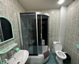 Номер полулюкс семейный №35 в Алатау Люкс