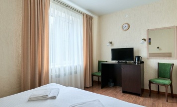 2-х местн. номера с одной кроватью (Дом с 10 спальнями) в Цитадель