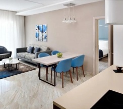 Апартаменты семейные Connecting с 3 комнатами в Movenpick Hotel Apartments Downtown Dubai