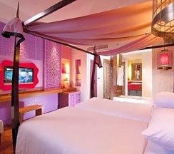 Двухместный номер Deluxe двуспальная кровать в Patong Beach Hotel