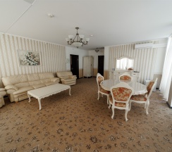 Номер "Люкс" в Борвиха