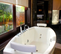 Двухместный номер Luxury с видом на сад 2 отдельные кровати в Poshanu Resort