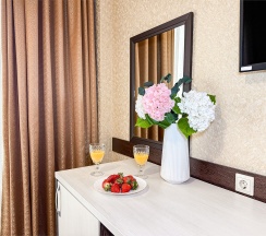 Двухкомнатный люкс в Милана