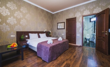 Двухместный номер Standard с видом на горы двуспальная кровать в Тропики