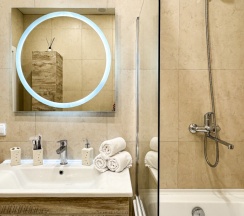 Дом 110кв.м. с 3 спальнями, кухней гостиной и 2 санузлами, вмещает до 9 человек в Villa Harizma