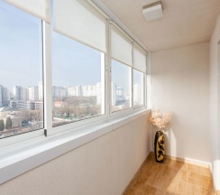 Двухместная студия с балконом двуспальная кровать в Апартаменты Студия Ladgorna на Грушевской 21