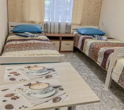 Место в трехместном мужском номере в Жемчужная Лагуна