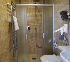 1 категория Гостиничный ( 1 доп. место) в Изумрудное