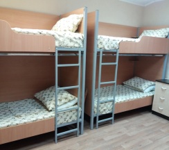 Кровать в общем номере (общая ванная комната) в Агат
