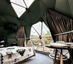 Купол №1 Зеленый (2 взрослых максимум + 2 детей) в Barkwood