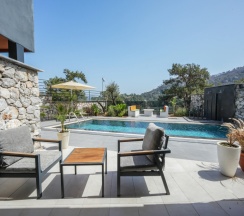 Номер Deluxe with Shared Private Pool в Ramitos Hotel