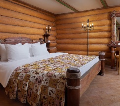 Номер Улучшенный с общей кроватью корпус "Башенки" в Горячие ключи