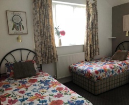 Двухместный номер Standard 2 отдельные кровати в The Melrose Hotel