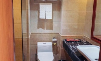 Двухместный полулюкс с красивым видом из окна двуспальная кровать в Юань Дун