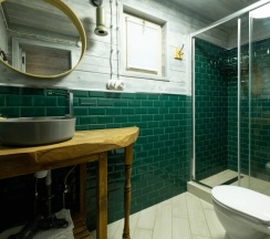 Семейный коттедж с балконом в В кронах