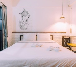 Двухместный номер Deluxe двуспальная кровать в V1 Room Hotel