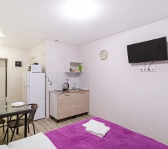 1-комнатные апартаменты студия №7 в Уно Эстейт