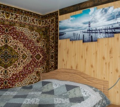 Студия с балконом и с красивым видом из окна в Манжерок