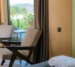 ДОМ РЕКА  (Дом у Катуни) в Катунь Dom Hotels