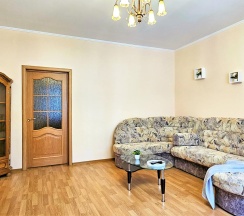 2-комнатные апартаменты стандарт г. Тюмень, ул. Грибоведова, д. 13 в Апартаменты Добрый Дом на улице Грибоедова