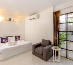 Семейный люкс в Club Bamboo Boutique Patong Beach Resort