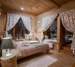 Двухместный номер с балконом #2 в Old boys