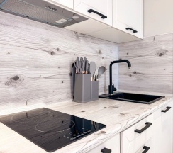 2 ком.апартамент семейный с видом на море Золотой Берег в Solarhouse на берегу