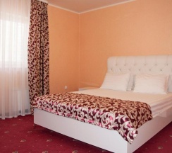 Номер люкс в Red hotel
