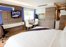 Люкс Deluxe с балконом в iCheck inn Residences Sukhumvit 20