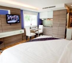 Люкс Deluxe с балконом в iCheck inn Residences Sukhumvit 20