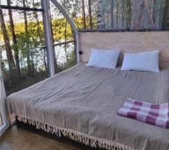 Кибитка в Оланга на воде