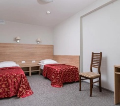 Четырёхместный номер 5 корпус с 3 комнатами в Приморский