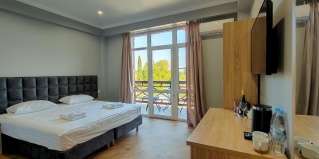 Амзара: Отель Art