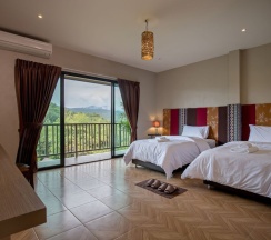 Двухместный номер Classic с балконом 2 отдельные кровати в Thanburi Resort