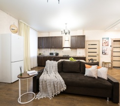 проспект Ленина 51 (3к) 2+2+1+1 в Пять Звёзд