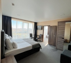 3-комнатный номер комфорт семейный в Grand sapphire hotel