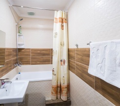 6-местный 2-комнатный номер в Манэ