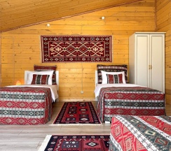 Трехкомнатный улучшенный комфорт с видом на горы | 3 этаж в Hayat Haus