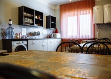 Общий номер. 10 гостей двуярусных кроватей (Женский) в Dom hostel