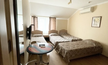 Четырехместный номер стандарт в Бриз