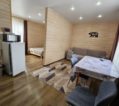 Двухместный семейный люкс Classic с видом на горы двуспальная кровать в Атмосфера