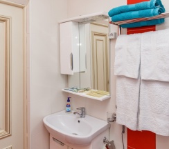Номер категории "Стандарт" в Royal Hotel & SPA