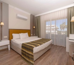 Двухместный номер Standard с балконом двуспальная кровать в Armas Gul Beach (ex. Otium Gul Beach Resort)