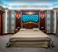 Президентский Люкс в Artis plaza hotel