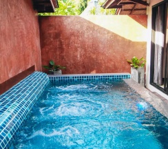 Двухместная вилла Honeymoon Plunge Pool (двуспальная кровать) в Chawengburi Resort