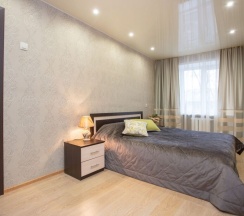 Двухместные апартаменты с балконом двуспальная кровать в Апартаменты Хоружей 5/Б