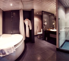 Апартаменты двухкомнатные в Бенефит Плаза