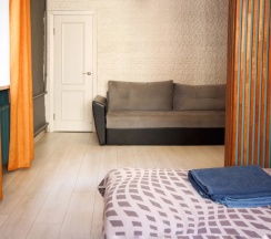 Трёхместные апартаменты c 1 комнатой в Pryanik Apartments